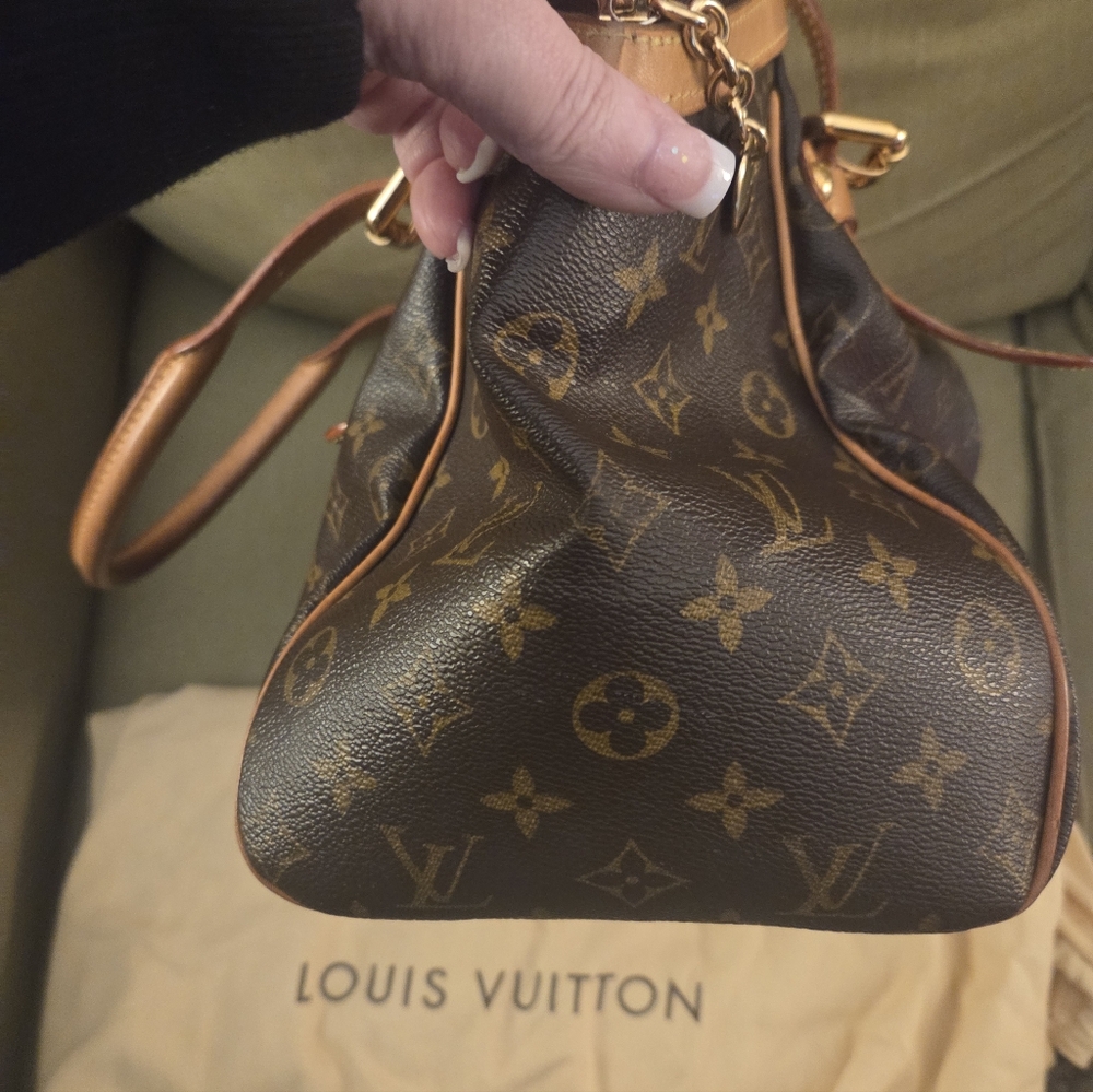 LOUIS VUITTON Monogram Tivoli GM - Picture 9 of 11